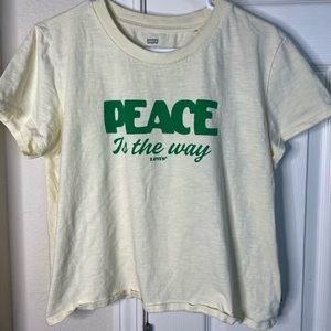 Levi’s ~Peace ~Crop Top!